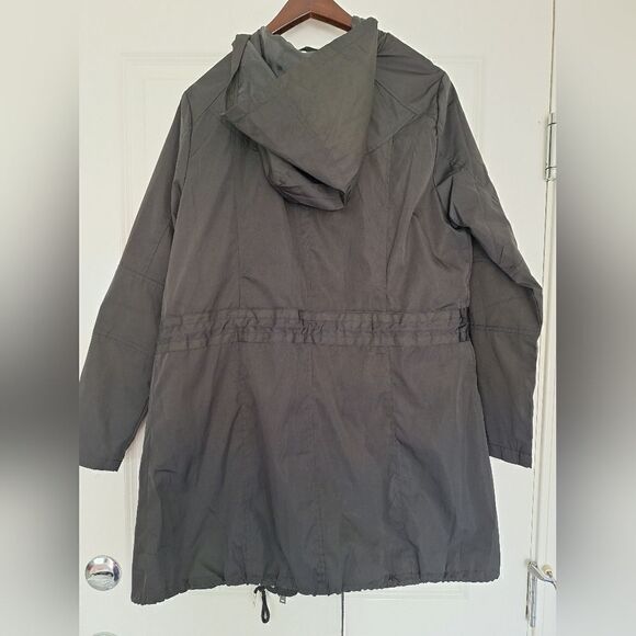Urban Republic black  rain coat size L - Picture 3 of 6